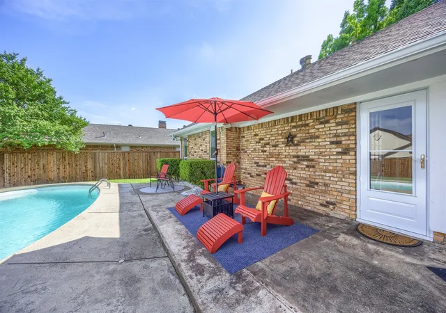 Homes for sale in Carrollton, TX | 3916 Spring Hollow Dr, Carrollton, TX 75007 | MLS# 21256220
