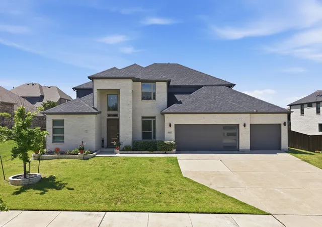 Photo 1 of Single family home for sale at 9607 Maple Hill Ln, Frisco, TX 75035 | MLS# 21286311 | Listing updated on 2026-09-17