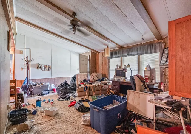 5th image of 209 Renee Dr, Hudson Oaks, TX 76087 | MLS# 21285952