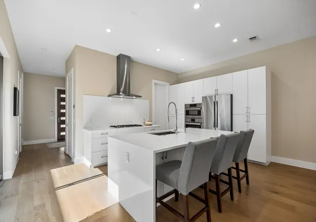 Photo 4 of Single family home for sale at 3320 Walchard Ct, Dallas, TX 75229 | MLS# 21285303 | Listing updated on 2026-08-22