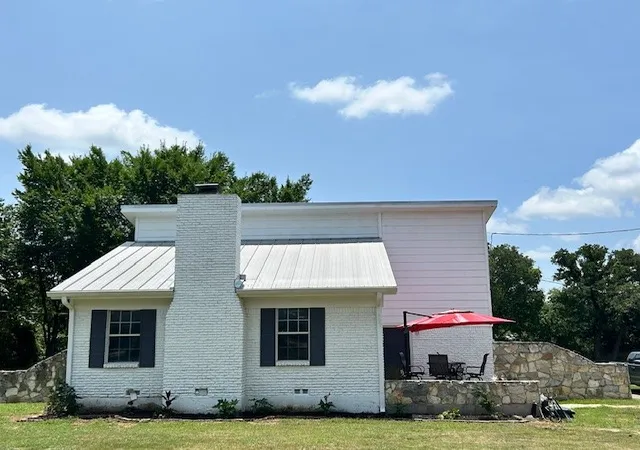Photo 3 of Sale Pending at 3952 J Rendon Rd, Burleson, TX 76028 | MLS# 21286385 | Listing updated on 2026-07-15