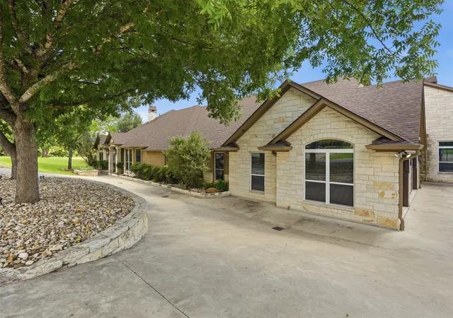 Photo 3 of Mansion for sale at 9310 Bellechase Rd, Granbury, TX 76049 | MLS# 21284712 | Listing updated on 2026-08-22