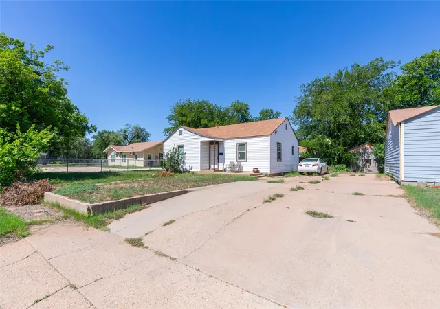 Homes for sale in Abilene, TX | 1018 Merchant St, Abilene, TX 79603 | MLS# 21286246