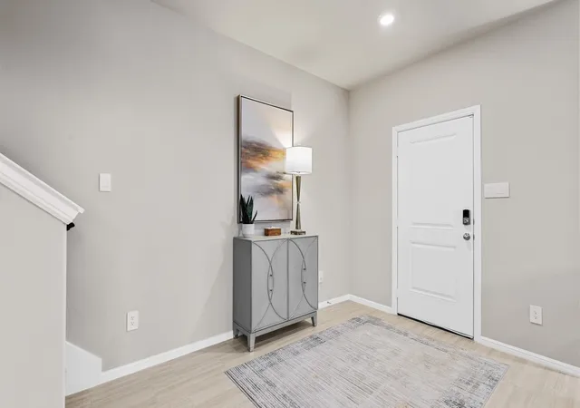 Photo 4 of Sale Pending at 3132 Maple Orchard Ln, Fort Worth, TX 76140 | MLS# 21282703 | Listing updated on 2026-10-05