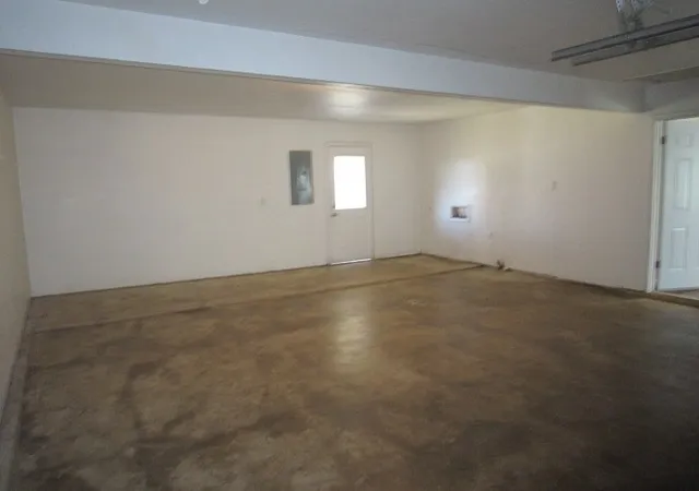 Photo 28 of Sale Pending at 1610 Toplea Dr, Euless, TX 76040 | MLS# 21286551 | Listing updated on 2026-07-17