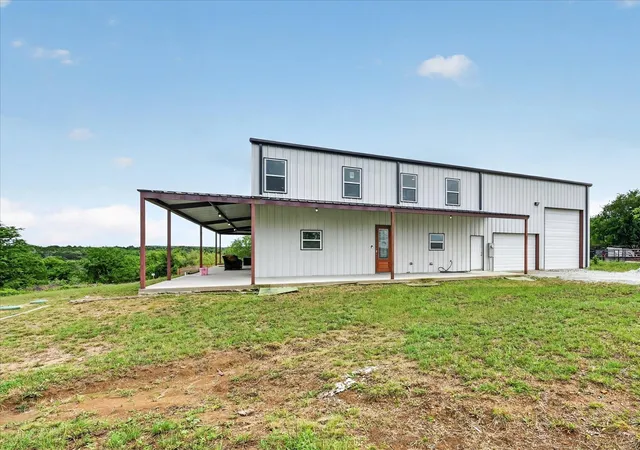 Photo 3 of Single family home for sale at 528 Hill County Road 4411, Grandview, TX 76050 | MLS# 21286567 | Listing updated on 2026-08-29