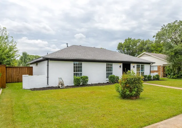 Homes for sale in Richardson, TX | 2112 Cornell Dr, Richardson, TX 75081 | MLS# 21286352