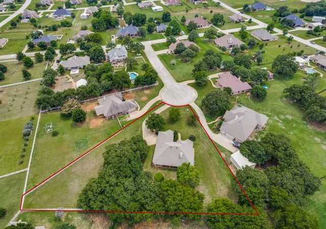 Homes for sale in Joshua, TX | 5009 Hunters Wood Ct, Joshua, TX 76058 | MLS# 21285473