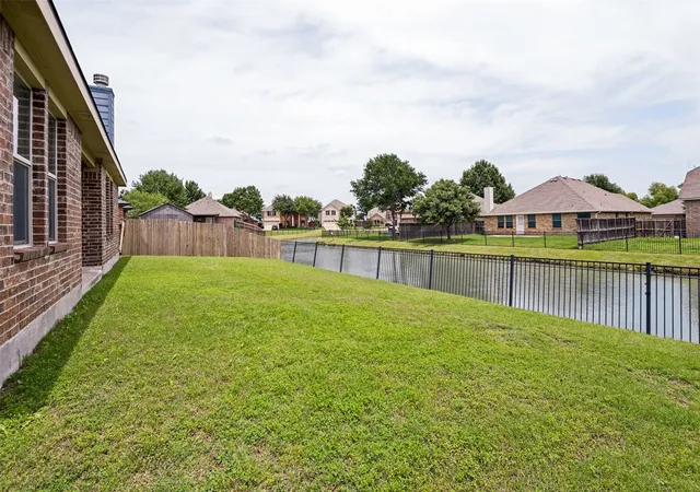 Photo 3 of Sale Pending at 1097 Luton Dr, Prosper, TX 75078 | MLS# 21286651 | Listing updated on 2026-07-24