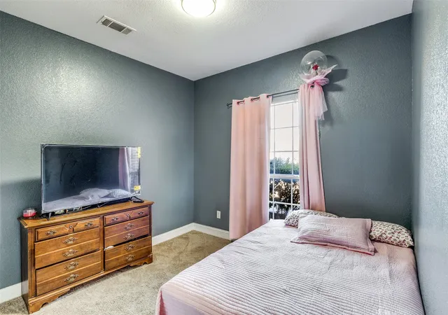 Photo 4 of Single family home for sale at 4621 Saint Francis Ave, Dallas, TX 75227 | MLS# 21286762 | Listing updated on 2026-09-16