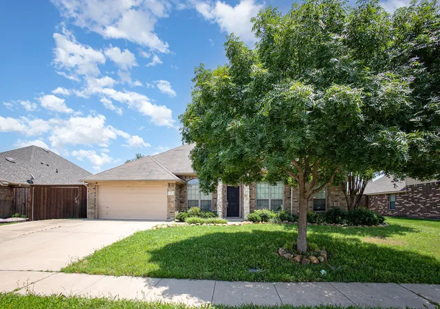 2nd image of 103 Haymeadow Dr, Crandall, TX 75114 | MLS# 21286893