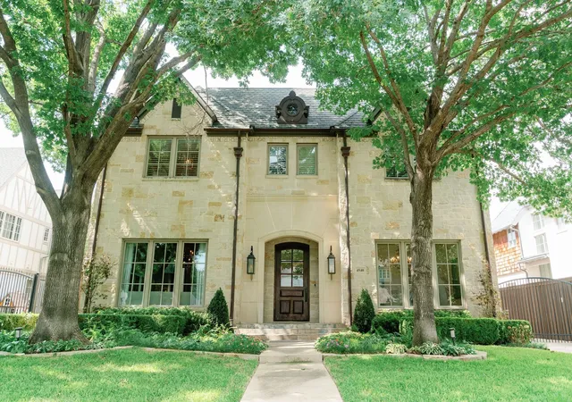 Homes for sale in Highland Park, TX | 4540 Belclaire Ave, Highland Park, TX 75205 | MLS# 21281263