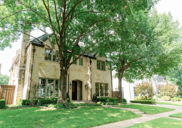 Homes for sale in Highland Park, TX | 4540 Belclaire Ave, Highland Park, TX 75205 | MLS# 21281263