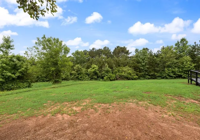Photo 4 of Manufactured home for sale at 7642 County Road 474 W, Henderson, TX 75654 | MLS# 21285287 | Listing updated on 2026-10-05