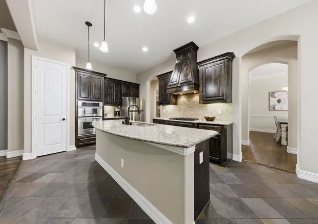 Photo 3 of Sale Pending at 12445 Pleasant Hill Ln, Frisco, TX 75033 | MLS# 21286923 | Listing updated on 2026-07-20