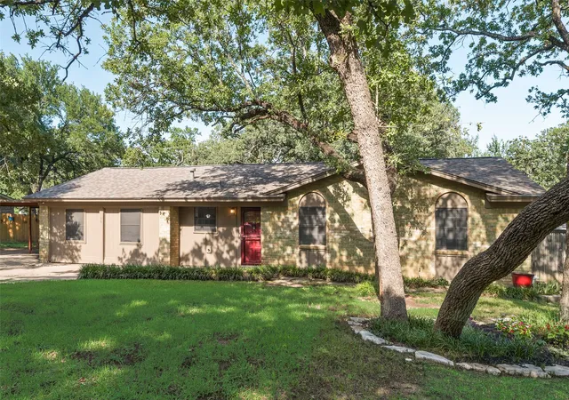 Homes for sale in North Richland Hills, TX | 7100 Lowery Ln, North Richland Hills, TX 76182 | MLS# 21286637