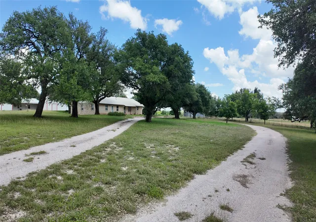 Homes for sale in Mullin, TX | 915 W Hwy 84 Hwy W, Mullin, TX 76864 | MLS# 21287130