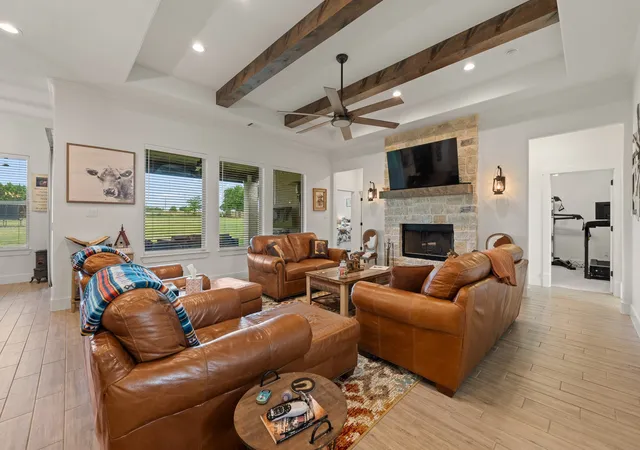 Photo 3 of Sale Pending at 6065 Bella Terra Ln, Godley, TX 76044 | MLS# 21284879 | Listing updated on 2026-09-18