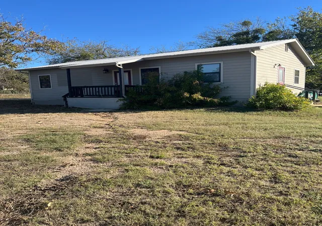 Photo 2 of Single family home for sale at 1310 N Mesquite St N, Goldthwaite, TX 76844 | MLS# 21287179 | Listing updated on 2026-08-03
