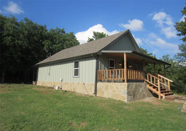 Photo 2 of Single family home for sale at 391 County Road 147, Gainesville, TX 76240 | MLS# 21286584 | Listing updated on 2026-08-24
