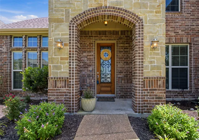 2nd image of 3600 Ballycastle Dr, Plano, TX 75074 | MLS# 21287292