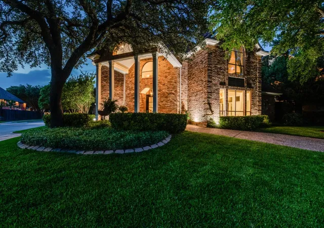 Homes for sale in Plano, TX | 4541 Hitching Post Ln, Plano, TX 75024 | MLS# 21280754