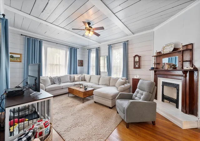 Photo 3 of Single family home for sale at 756 W 3Rd Ave, Corsicana, TX 75110 | MLS# 21287320 | Listing updated on 2026-08-26