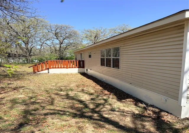 Photo 4 of Manufactured home for sale at 121 Heien Ct, Boyd, TX 76023 | MLS# 21287403 | Listing updated on 2026-09-15