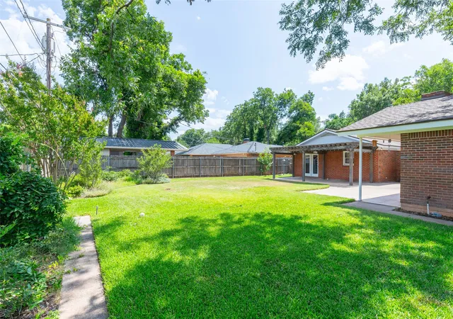 40th image of 1401 Woodridge Dr, Abilene, TX 79605 | MLS# 21282764