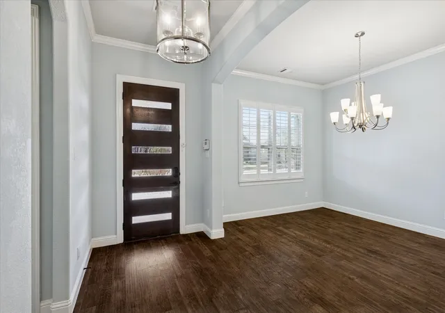 Photo 3 of Single family home for sale at 6928 Heather Ln, North Richland Hills, TX 76182 | MLS# 21287161 | Listing updated on 2026-09-29