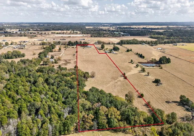 Photo 3 of Single family home for sale at 468 Vz County Road 2804, Mabank, TX 75147 | MLS# 21287424 | Listing updated on 2026-08-27