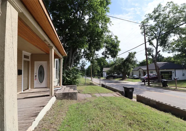 5th image of 1414 Wesley St, Greenville, TX 75401 | MLS# 21281851