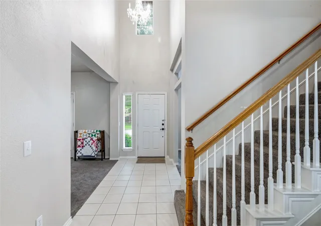 Photo 4 of Single family home for sale at 8612 Falcon Crest Dr, Mc Kinney, TX 75072 | MLS# 21286502 | Listing updated on 2026-08-22
