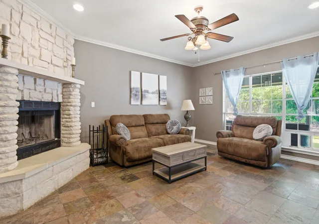 Photo 3 of Sale Pending at 6325 Sonora Dr, Granbury, TX 76049 | MLS# 21282820 | Listing updated on 2026-07-29