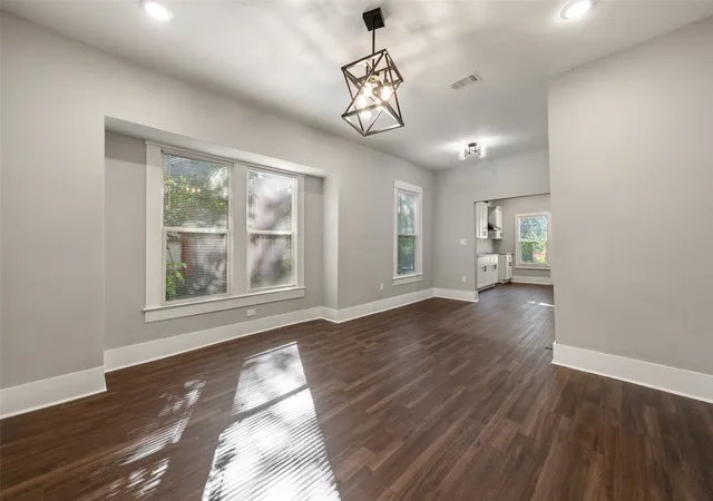 Photo 3 of Sale Pending at 3104 Homan Ave, Waco, TX 76707 | MLS# 21285670 | Listing updated on 2026-07-13