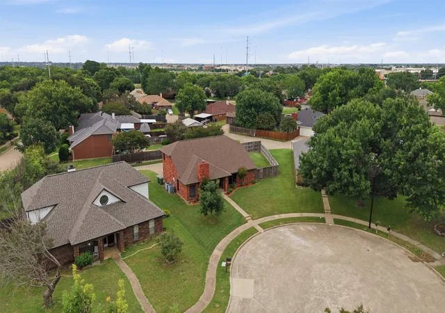 Homes for sale in Garland, TX | 605 Buttercup Cir, Garland, TX 75040 | MLS# 21287533