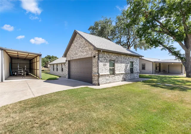 Photo 4 of Single family home for sale at 3806 And 3808 Sandy Beach Dr, Granbury, TX 76049 | MLS# 21287585 | Listing updated on 2026-09-18
