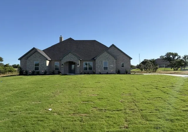 Photo 1 of Sale Pending at 112 Coalson Xing, Azle, TX 76020 | MLS# 21287643 | Listing updated on 2026-08-03