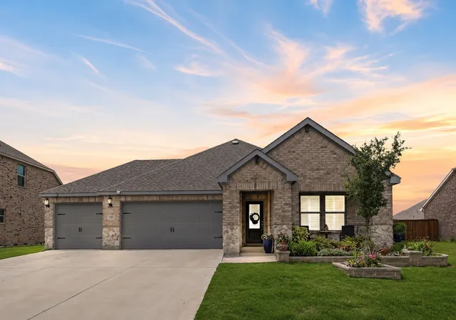 Photo 1 of Single family home for sale at 14021 Cygnus Dr, Haslet, TX 76052 | MLS# 21284070 | Listing updated on 2026-08-22
