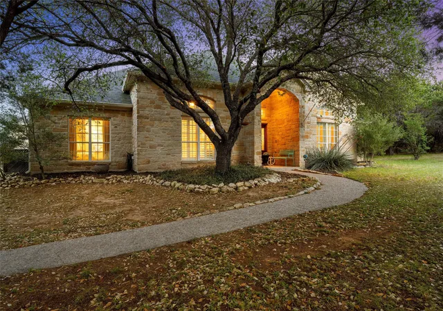 Homes for sale in China Spring, TX | 230 Hali Brooke Dr, China Spring, TX 76633 | MLS# 21287637
