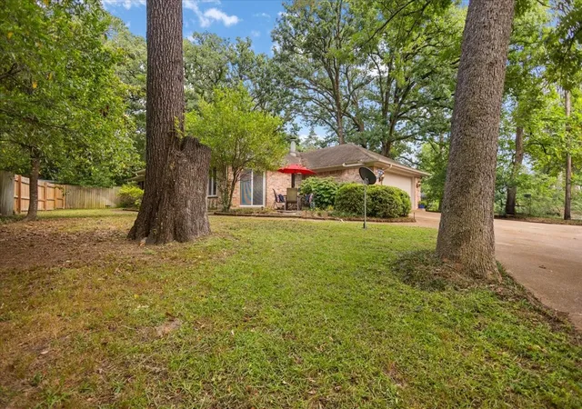 Homes for sale in Hideaway, TX | 241 Hideaway Lane Central, Hideaway, TX 75771 | MLS# 21288026