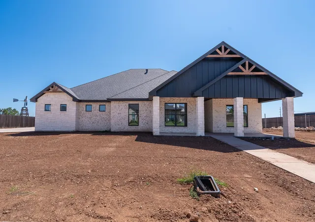 Photo 1 of Sale Pending at 6715 Chisholm Trl, Abilene, TX 79606 | MLS# 21287752 | Listing updated on 2026-08-20