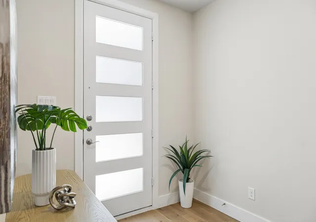 Photo 3 of Single family home for sale at 518 Winners Cir, Rowlett, TX 75088 | MLS# 21278099 | Listing updated on 2026-09-16