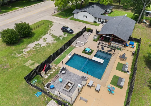 4th image of 5100 Murphy Rd, Sachse, TX 75048 | MLS# 21283424