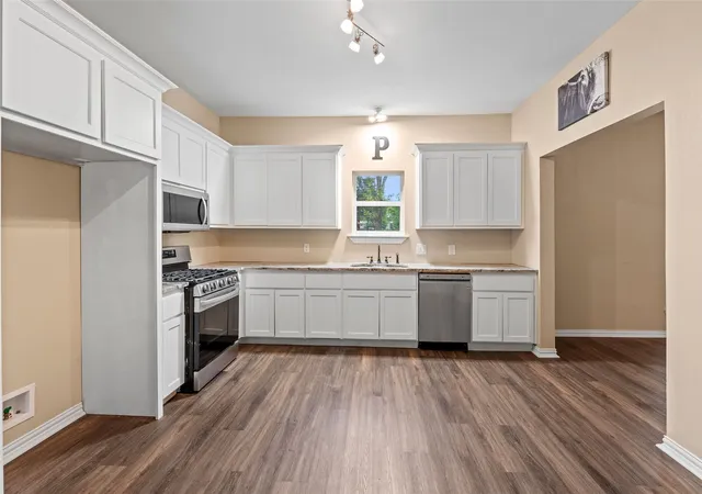 Photo 3 of Single family home for sale at 401 Centeral Ave, Quitman, TX 75783 | MLS# 21288006 | Listing updated on 2026-07-27