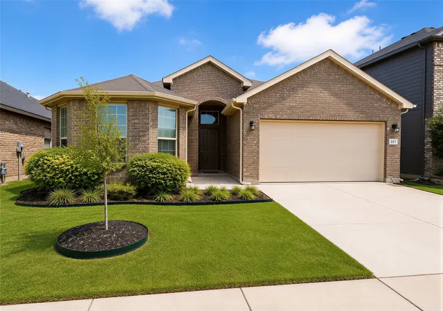 12th image of 221 Oldcastle Wy, Haslet, TX 76052 | MLS# 21285054
