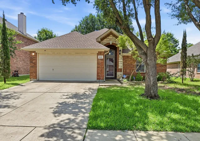 Photo 1 of Single family home for sale at 1235 Clearwater Dr, Grand Prairie, TX 75052 | MLS# 21273037 | Listing updated on 2026-08-22