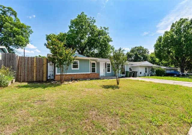 28th image of 1010 E Lovers Ln, Arlington, TX 76010 | MLS# 21286203