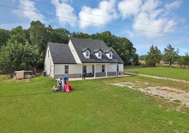 Homes for sale in Cumby, TX | 420 County Road 1130, Cumby, TX 75433 | MLS# 21288276