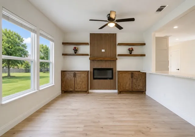 Homes for sale in Joshua, TX | 500 N Main St, Joshua, TX 76058 | MLS# 21285826